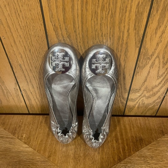 Tory Burch Metallic Ballet Flats - Picture 7 of 16